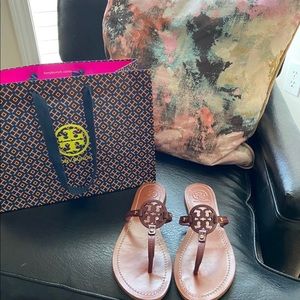 Tory Burch mini Miller sandal in maroon size 7